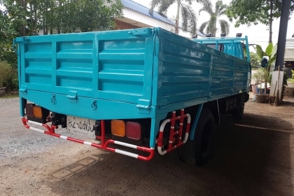 ขายรถบรรทุกหกล้อ HINO เครื่อง 136 แรง รถห้างแท้ ยาง 7.25 ไมล์ 196,xxx ทะเบียนพร้อม