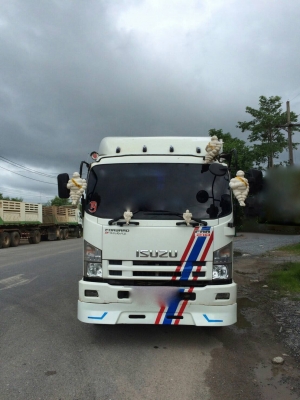 รถอีซูซุ 6 ล้อดั้ม FRR 210 แรงม้า. ปี 55.    สนใจติดต่อ  081 - 6079515