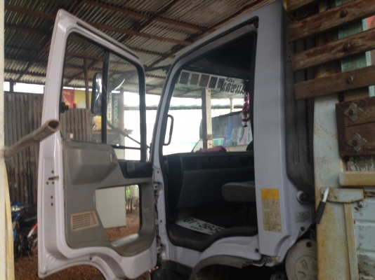 ขายรถบรรทุก Hino FC4J ปี43 หัวเดิม คัตซีสวย ใช้น้อย บรรทุกถังน้ำยาง