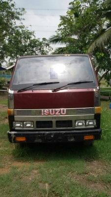 ขายด่วนรถเทเลอร์6ล้ออีซุซุ รถพร้อมใช้เอกสารพร้อม