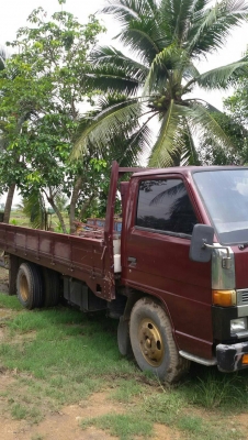 ขายด่วนรถเทเลอร์6ล้ออีซุซุ รถพร้อมใช้เอกสารพร้อม