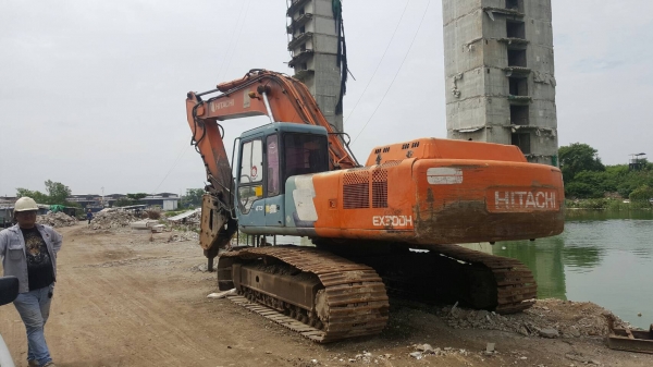 ขายอะใหล่ HITACHI EX300H-3 (ตัดแยกขายอะใหล่)