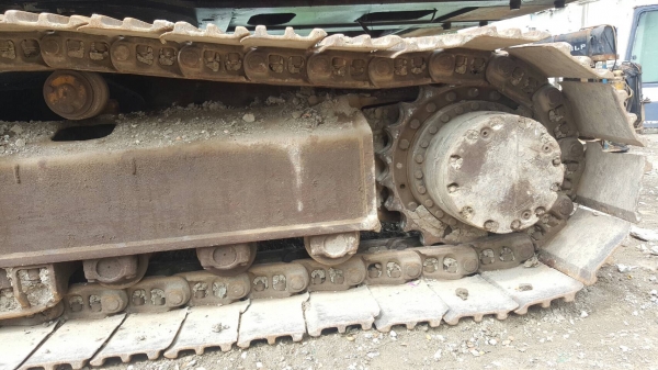 ขายอะใหล่ HITACHI EX300H-3 (ตัดแยกขายอะใหล่)