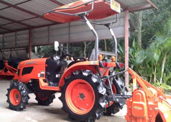 ขายรถไถ Kubota B2420(4WD) พร้อมโรตารี รถ 170ชั่วโมง พร้อมใช้งาน