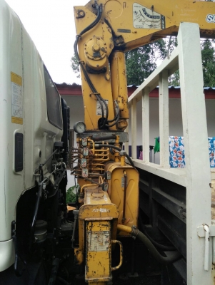 รถฮีโน่ 6 ล้อ FC9J ( ติดเครน 3 ตัน. ) 150 แรงม้า. ปี 54. , ( รถวิ่ง 18,xxx กม. )     สนใจติดต่อ  081 - 6079515