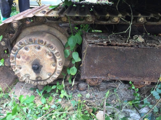 รถขุดขนาด 60 HITACHI UH025 สภาพยังไม่พร้อมใช้