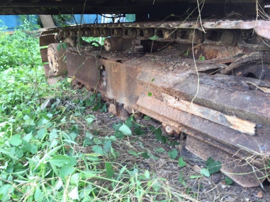 รถขุดขนาด 60 HITACHI UH025 สภาพยังไม่พร้อมใช้