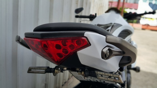 ER6N วิ่งน้อย แต่งเต็มพร้อมใช้งาน ปี 2012 ไมล์แท้ ต่อรองได้ครับ