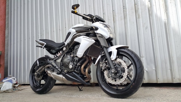 ER6N วิ่งน้อย แต่งเต็มพร้อมใช้งาน ปี 2012 ไมล์แท้ ต่อรองได้ครับ