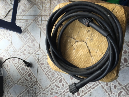 ขายเครื่องฉีดน้ำแรงดันสูง STARWELL 130BAR มือสอง สวยๆครับ