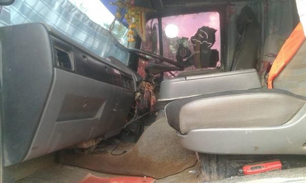 จองแล้วครับ สิบล้อ ฮีโน่ FM226 HO7Dโบว์ 220 แรง 2เพา ช่วงล่างใหญ่ สภาพดีสวยพร้อมใช้ ทุกอย่างแจ้งเข้าเล่มแล้วทะเบียนถูกต้อง พร้อมโอน จองแล้วครับ สิบล้อ ฮีโน่ FM226 HO7Dโบว์ 220 แรง 2เพา ช่วงล่างใหญ่ สภาพดีสวยพร้อมใช้ ทุกอย่างแจ้งเข้าเล่มแล้วทะเบียนถูกต้อง พร้อมโอน