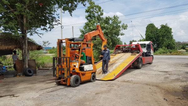 ขายด่วนรถยก TOYOTA 4FGยก1.5ตันเสาสูง3เมตรรถนอกเพิ่งเข้ามายังไม่เคยใช้งานในเมืองไทยเลย=รุ่นใหม่ขายถูกๆๆ ขายด่วนรถยก TOYOTA 4FGยก1.5ตันเสาสูง3เมตรรถนอกเพิ่งเข้ามายังไม่เคยใช้งานในเมืองไทยเลย=รุ่นใหม่ขายถูกๆๆ