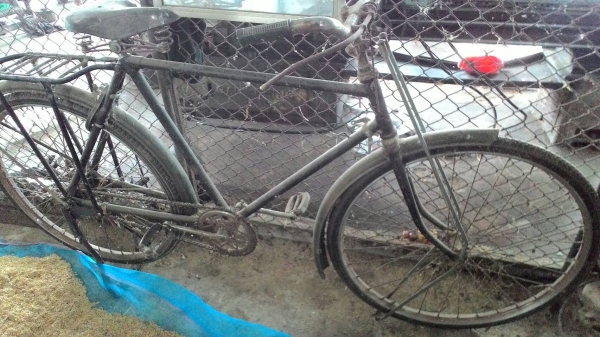 จักยานโบราณหายากมาก ต้องการขาย จักยานโบราณหายากมาก ต้องการขาย