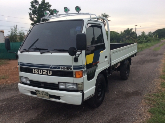 ISUZU4ล้อ (ป้ายเล็กไม่ติดเวลา) แหนบ หน้า-หลังเครื่องดี ขับดี แอร์ พาว์เวอร์ รถพร้อมใช้ พร้อมโอน ขาย 230,000 บาท ศุภากร 081-1903107, 081-4252943