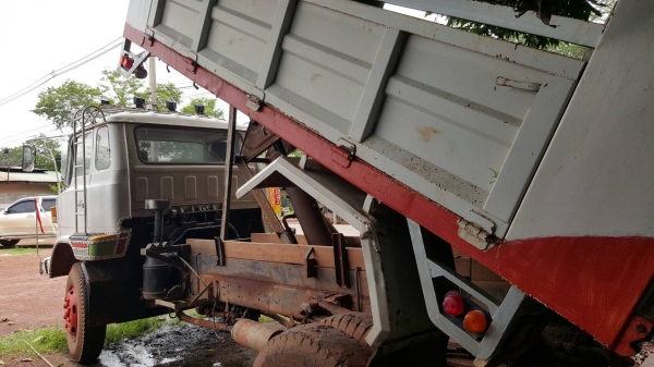 ขาย 6 ดั้ม ยาง 900 คัสซีหัวยาว วางหัว KR ยังไม่ลงเล่ม เครื่อง 6BB1 145 แรงม้า เกียร์ร็อค เฟืองท้าย FUSO พาวเวอร์ เอกสารเล่มทะเบียนครบ ขาย 6 ดั้ม ยาง 900 คัสซีหัวยาว วางหัว KR ยังไม่ลงเล่ม เครื่อง 6BB1 145 แรงม้า เกียร์ร็อค เฟืองท้าย FUSO พาวเวอร์ เอกสารเล่มทะเบียนครบ