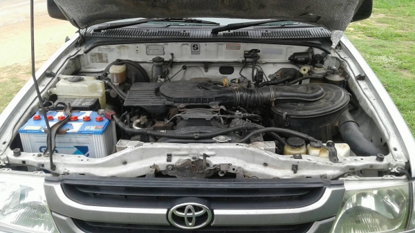 TOYOTA HILUX TIGER 2.5 TRUBO