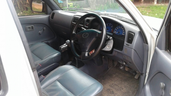 TOYOTA HILUX TIGER 2.5 TRUBO