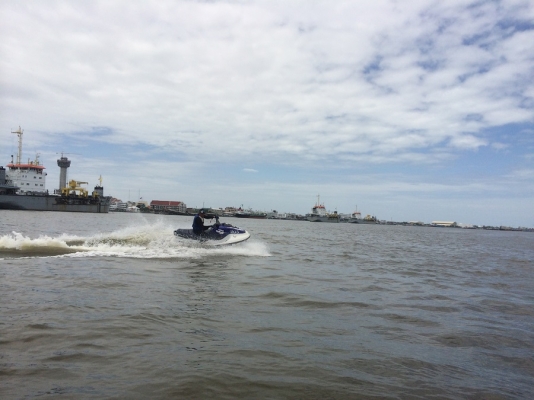 ขายเจ็ทสกี 3 ลำพร้อมเทรลเลอร์เหมายกฝูง เลิกเล่นแล้วครับ