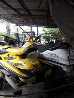 ขายเจ็ทสกี 3 ลำพร้อมเทรลเลอร์เหมายกฝูง เลิกเล่นแล้วครับ