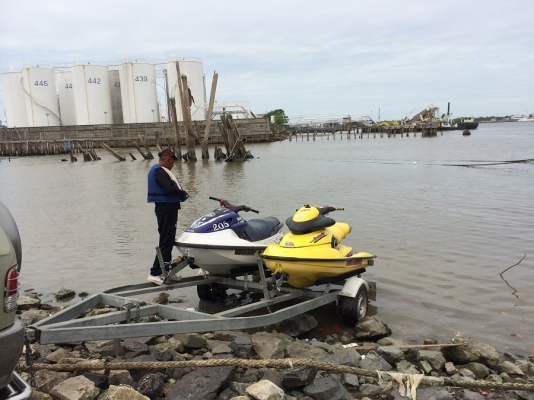 ขายเจ็ทสกี 3 ลำพร้อมเทรลเลอร์เหมายกฝูง เลิกเล่นแล้วครับ