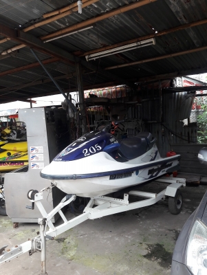 ขายเจ็ทสกี 3 ลำพร้อมเทรลเลอร์เหมายกฝูง เลิกเล่นแล้วครับ