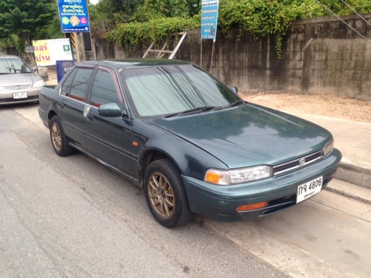 ขาย Honda Accord ปี 93 เครื่อง f20 2000cc ติดแก๊สแล้ว เกียร์ธรรมดา