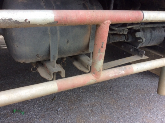 ISUZU 10ล้อ รถหมู (เพลาเดียว) เครื่อง Rocky175แรง เครื่องดี ยางดี ครัทซีสวย ขับดี รถใช้งานอยู่ ภาษีไม่ขาด ขาย 380,000 บาท ศุภากร 081-1903107, 081-4252943