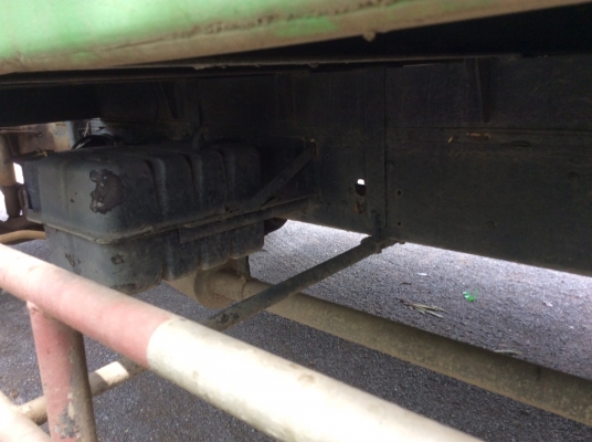 ISUZU 10ล้อ รถหมู (เพลาเดียว) เครื่อง Rocky175แรง เครื่องดี ยางดี ครัทซีสวย ขับดี รถใช้งานอยู่ ภาษีไม่ขาด ขาย 380,000 บาท ศุภากร 081-1903107, 081-4252943