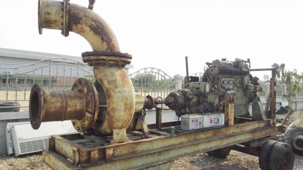 ** สิ้นสุดการรอระบายน้ำ!! ** ปั้มน้ำเข้าสวนนาไร่ส่งสปริงเกอร์ขึ้นเขาลงห้วยป้องกันน้ำท่วมมาเลือกได้เลย!!