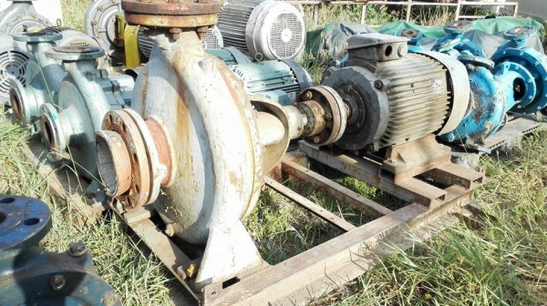 ** สิ้นสุดการรอระบายน้ำ!! ** ปั้มน้ำเข้าสวนนาไร่ส่งสปริงเกอร์ขึ้นเขาลงห้วยป้องกันน้ำท่วมมาเลือกได้เลย!!