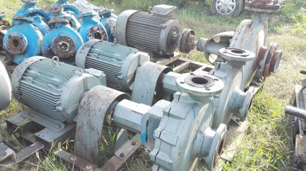 ** สิ้นสุดการรอระบายน้ำ!! ** ปั้มน้ำเข้าสวนนาไร่ส่งสปริงเกอร์ขึ้นเขาลงห้วยป้องกันน้ำท่วมมาเลือกได้เลย!!