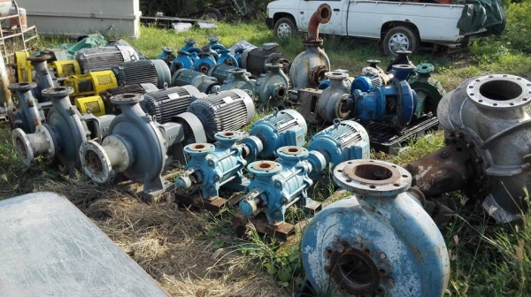 ** สิ้นสุดการรอระบายน้ำ!! ** ปั้มน้ำเข้าสวนนาไร่ส่งสปริงเกอร์ขึ้นเขาลงห้วยป้องกันน้ำท่วมมาเลือกได้เลย!!