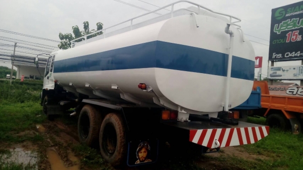 "1,100,000"ขายคับรถน้ำสิบล้ออีสุ195เเรงปี39 2เพลาถัง18,000ลิตรTel.0909758978ชายตู่ พร้อมใช้คับ