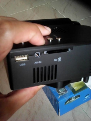 -ขาย LED PROJECTOR ของใหม่