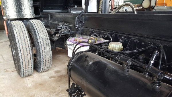 ขายรถ MITSUBISHI FUSO MMTFK458GVC ดั้มดิน  เครื่อง6D17 210 แรงม้า เครื่องดี เกียร์ดี เพลาบุ๋ม พวงมาลัยเพาเวอร์ เบรคทิฟฟี่  คัสซีสวยตลอดเส้น ยางใหม่ 6 เส้น ภายในเก๋งสวย แอร์หนาว กระบะ ยาว 3.80ม. ,กว้าง 2.35ม.  รถพร้อมใช้งาน เอกสารพร้อมโอน