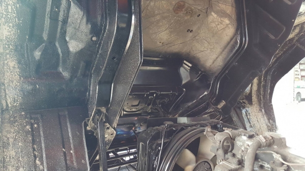 ขายรถ MITSUBISHI FUSO MMTFK458GVC ดั้มดิน  เครื่อง6D17 210 แรงม้า เครื่องดี เกียร์ดี เพลาบุ๋ม พวงมาลัยเพาเวอร์ เบรคทิฟฟี่  คัสซีสวยตลอดเส้น ยางใหม่ 6 เส้น ภายในเก๋งสวย แอร์หนาว กระบะ ยาว 3.80ม. ,กว้าง 2.35ม.  รถพร้อมใช้งาน เอกสารพร้อมโอน