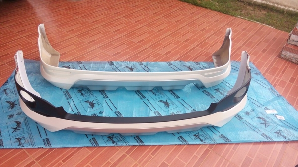 ขาย สเกิร์ตหน้า - หลัง สีขาวมุก  ขาย 9,000 บาท  สนใจติดต่อ 08 4056 0785