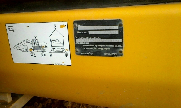 ขาย 2,280,000 Komatsu  PC 200-8 MO ทำงาน 5,045 ชั่วโมง รถสวยเหมือนใหม่เอกสารทะเบียน 090-772-3710 090-772-3708