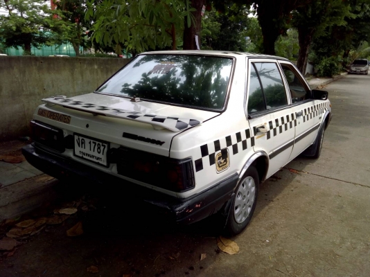 นิสสัน ซันนี่ FF ปี 85 gas battดี ขับดีแอร์สตาทติดง่าย12000 นิสสัน ซันนี่ FF ปี 85 gas battดี ขับดีแอร์สตาทติดง่าย12000