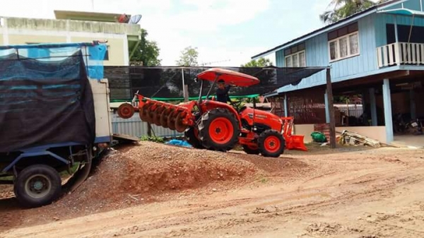 ปัญญาแทรคเตอร์..จัดมาให้ครับ ด่วน!!!คูโบต้า L3608 พร้อมใบมีดคานล่าง FD163 ยางใหม่4เส้น สภาพพร้อมใช้ จัดส่ง อ.เมือง จ.บึงกาฬ