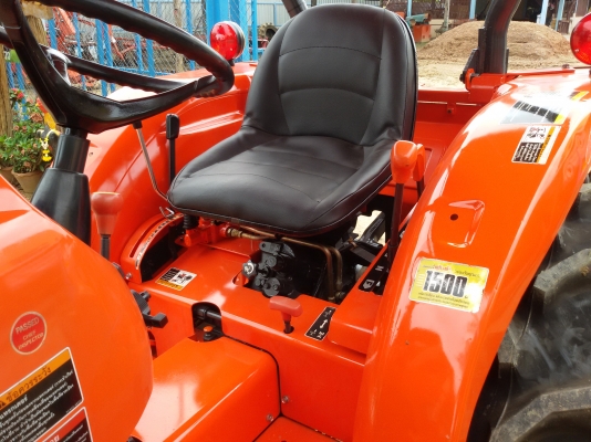 ปัญญาแทรคเตอร์..จัดมาให้ครับ ด่วน!!!คูโบต้า L3608 พร้อมใบมีดคานล่าง FD163 ยางใหม่4เส้น สภาพพร้อมใช้ จัดส่ง อ.เมือง จ.บึงกาฬ