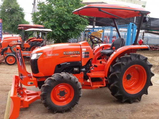 ปัญญาแทรคเตอร์..จัดมาให้ครับ ด่วน!!!คูโบต้า L3608 พร้อมใบมีดคานล่าง FD163 ยางใหม่4เส้น สภาพพร้อมใช้ จัดส่ง อ.เมือง จ.บึงกาฬ