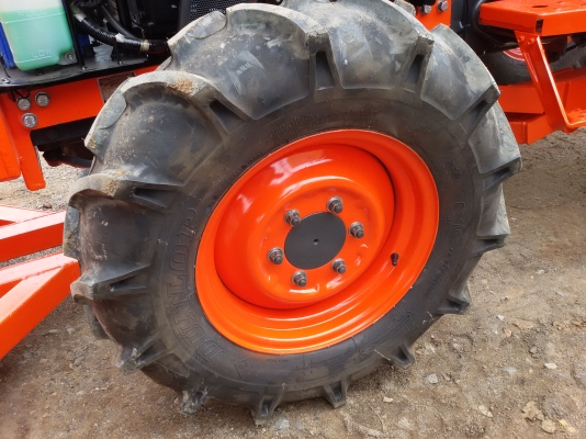 ปัญญาแทรคเตอร์..จัดมาให้ครับ ด่วน!!!คูโบต้า L3608 พร้อมใบมีดคานล่าง FD163 ยางใหม่4เส้น สภาพพร้อมใช้ จัดส่ง อ.เมือง จ.บึงกาฬ