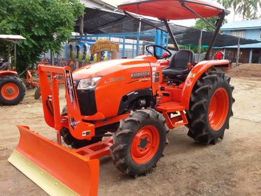 ปัญญาแทรคเตอร์..จัดมาให้ครับ ด่วน!!!คูโบต้า L3608 พร้อมใบมีดคานล่าง FD163 ยางใหม่4เส้น สภาพพร้อมใช้ จัดส่ง อ.เมือง จ.บึงกาฬ
