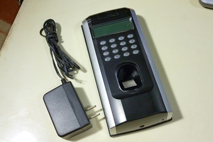 เครื่องสแกนลายนิ้วมือ