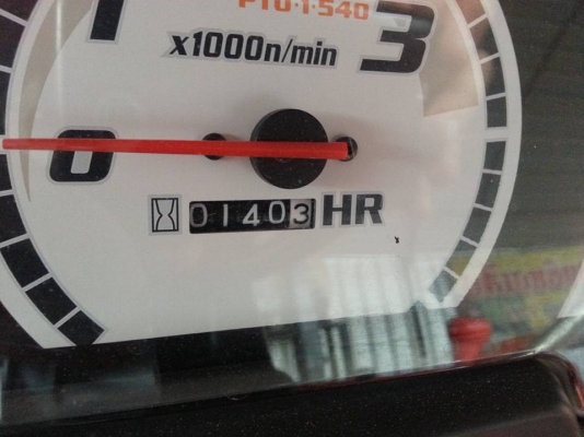 คูโบต้า B2140 4 WD ทำงาน 140 ชั่วโมง จด ส.ค.2557