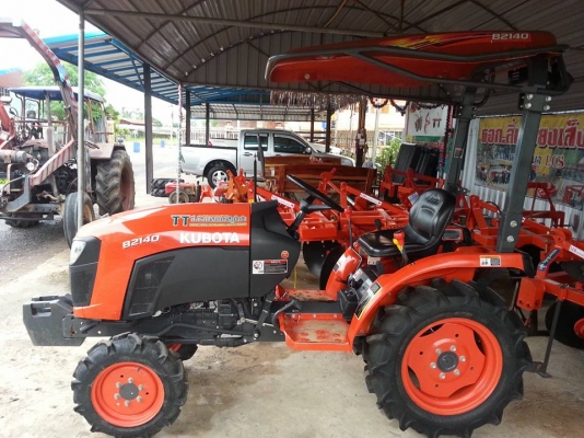 คูโบต้า B2140 4 WD ทำงาน 140 ชั่วโมง จด ส.ค.2557