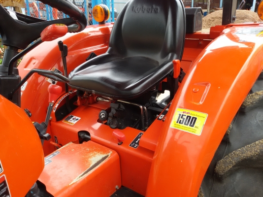 ปัญญาแทรคเตอร์..จัดมาให้ครับ ด่วน!!!คูโบต้า L3608SP พร้อมใบมีดคานล่างFD163 ทำงาน482ชม.รถไร่สีเดิมๆ เล่มทะเบียนพร้อม จัดส่ง อ.เมือง จ.ตาก