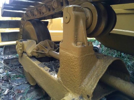 ขายรถแทรกเตอร์ D-5-D ตีนเป็ดช่วงล่าง สวยรถพร้อมใช้งาน ขายรถแทรกเตอร์ D-5-D ตีนเป็ดช่วงล่าง สวยรถพร้อมใช้งาน