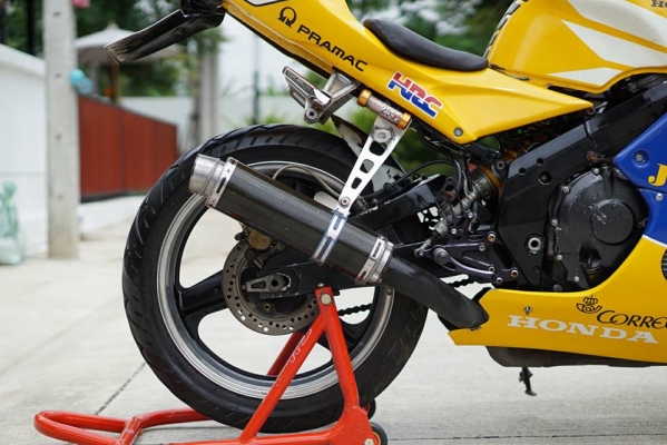 วุฒิ นนบุรี ขาย HONDA CBR400cc. แฟริ่งแต่งสวยๆทะเบียนพร้อมโอน